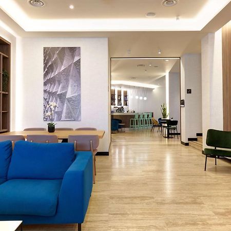 Radisson Hotel Ferrare Extérieur photo