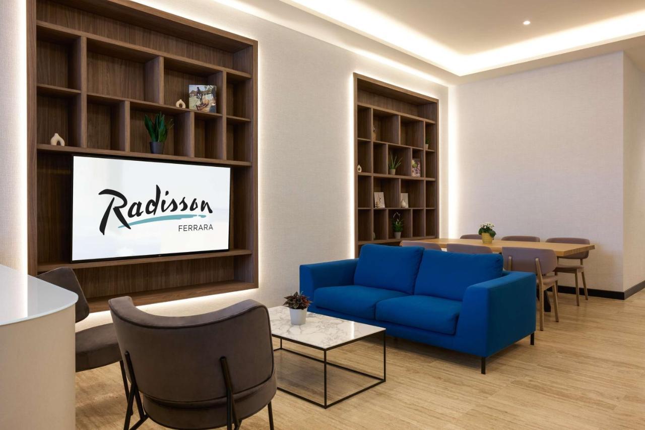 Radisson Hotel Ferrare Extérieur photo