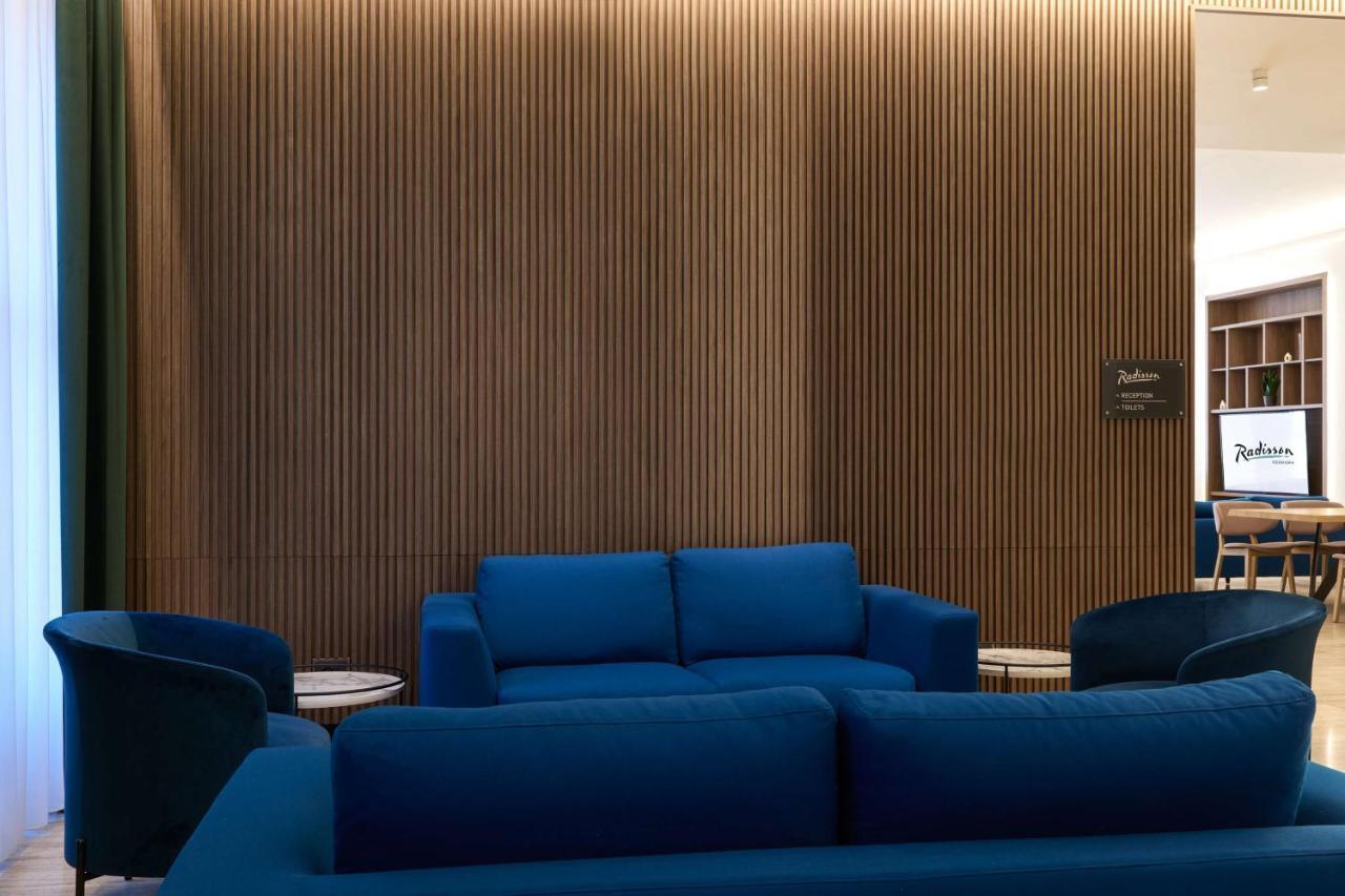 Radisson Hotel Ferrare Extérieur photo